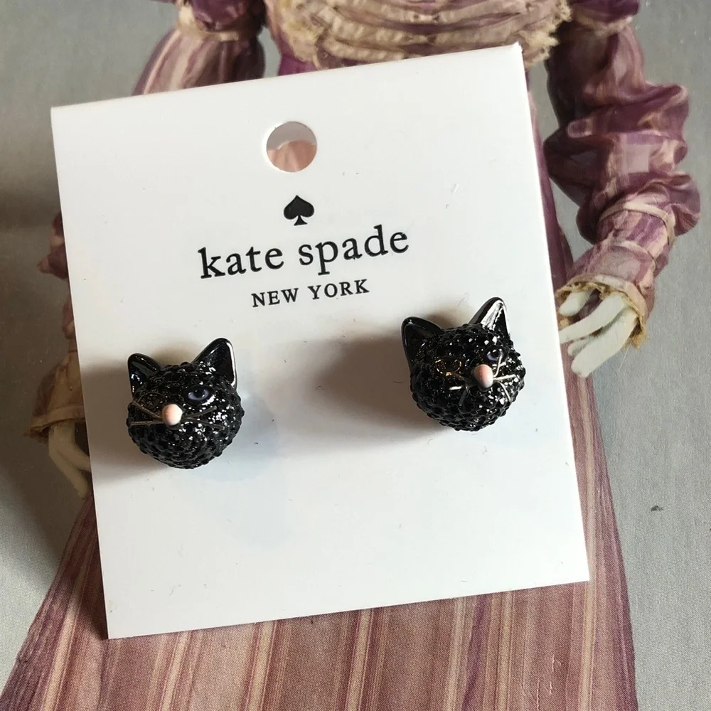 Authentic Kate spade cat stud earrings. New with card.